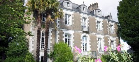 SUD LOIRE – DEMEURE DE CHARME XVIIIème RÉNOVÉE